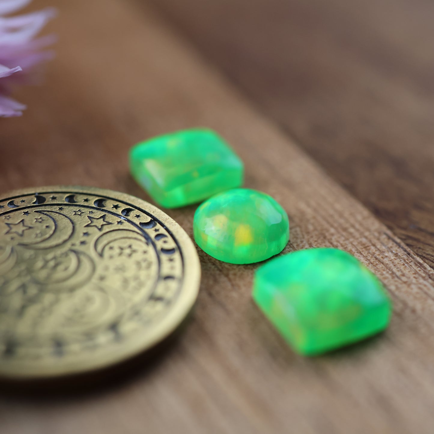 Bello Opal Cabochon Set of 3 - approx. 7 x 7 mm