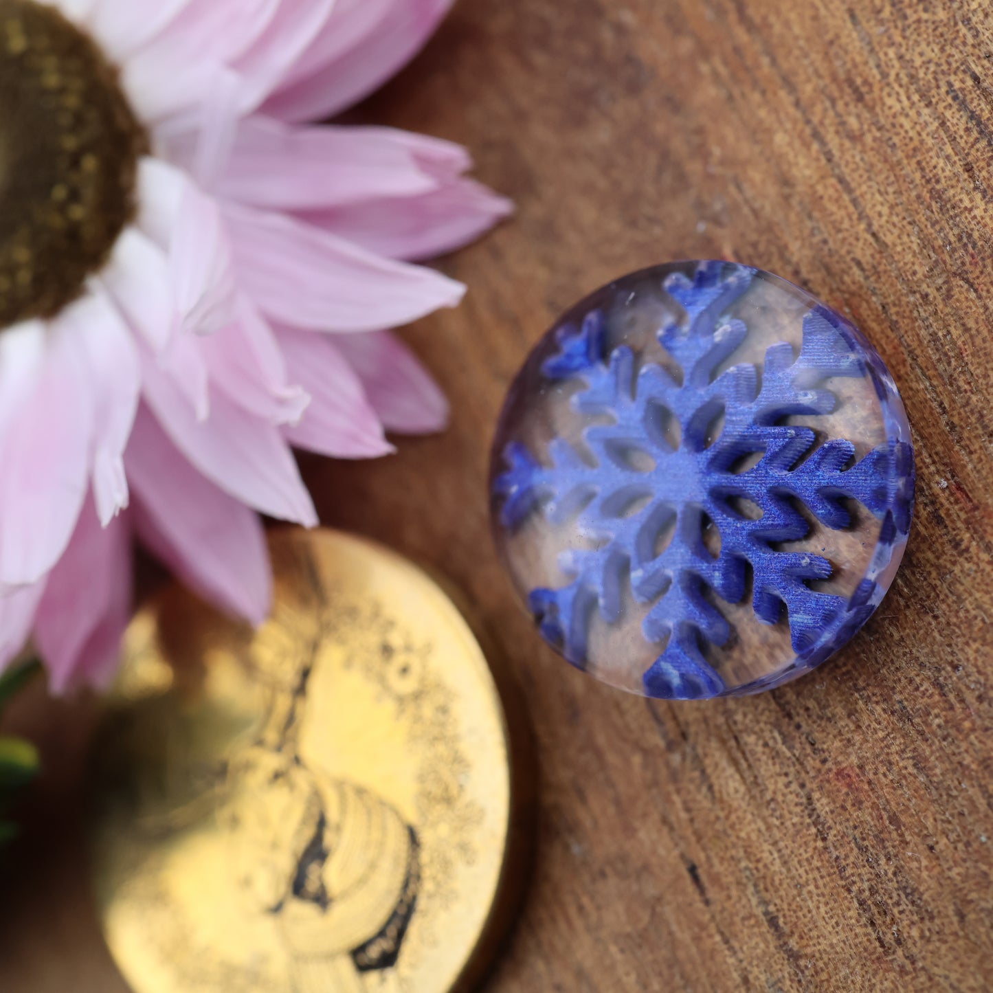 Engraved Acrylic Cabochon - approx. 14 x 14 x 5.3 mm