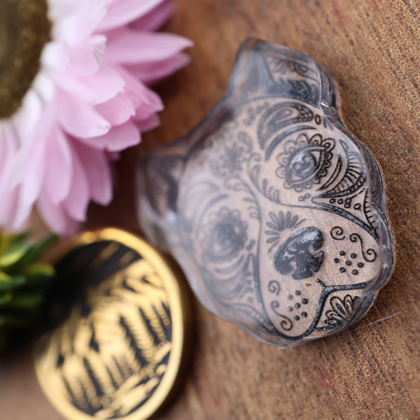 Engraved & Painted Acrylic Cabochon - approx. 25 x 22 x 5 mm