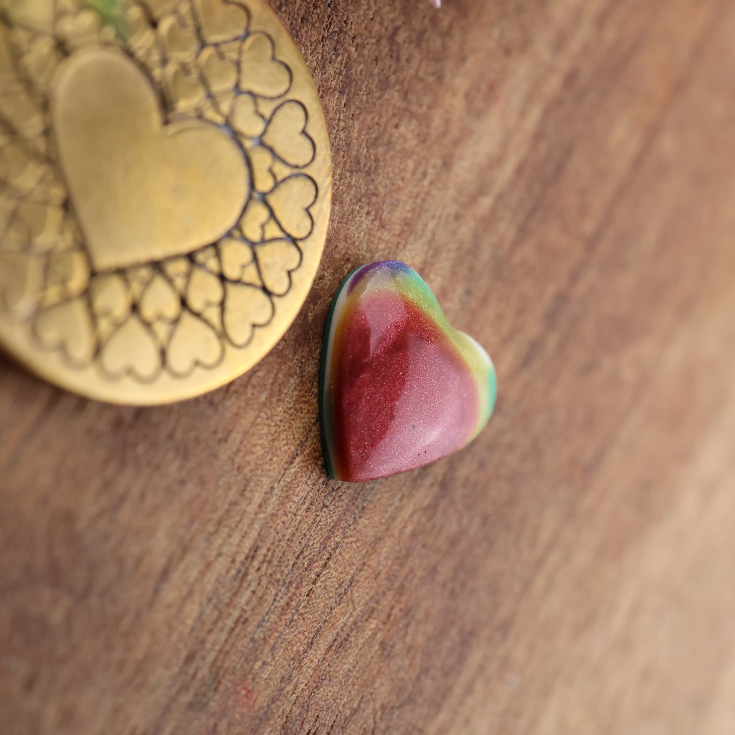 Oregon Surfite Cabochon - approx. 10 x 10 x 3 mm