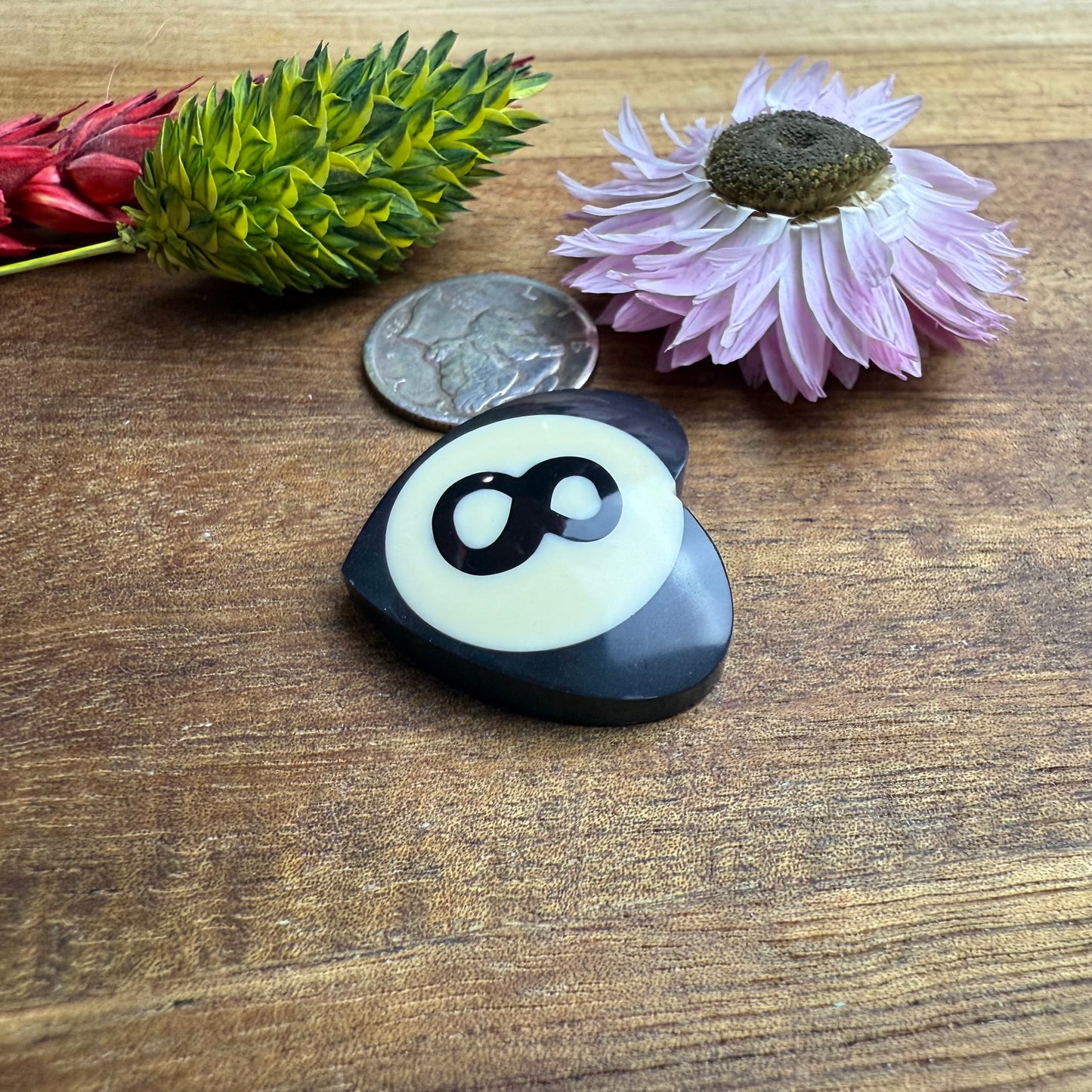 Pool Ball Cabochon - approx. 26 x 23 x 6.7 mm