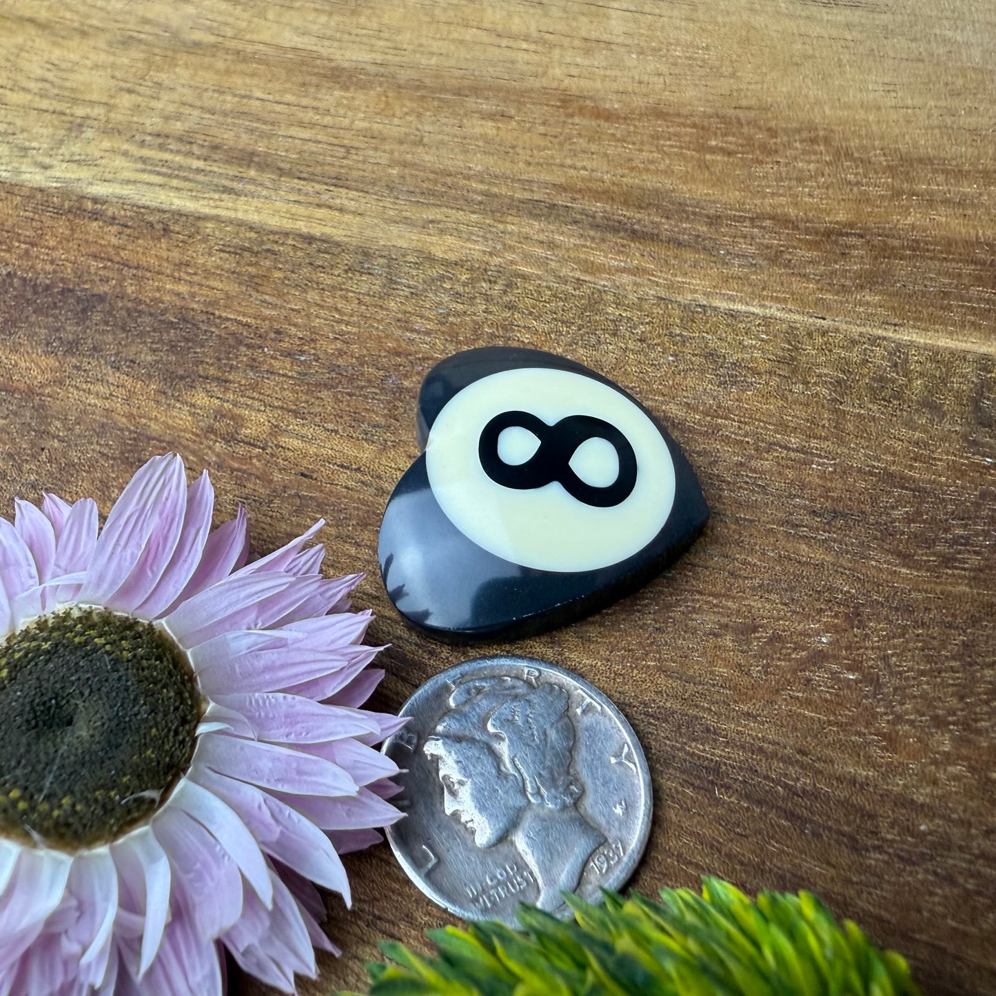 Pool Ball Cabochon - approx. 26 x 23 x 6.7 mm