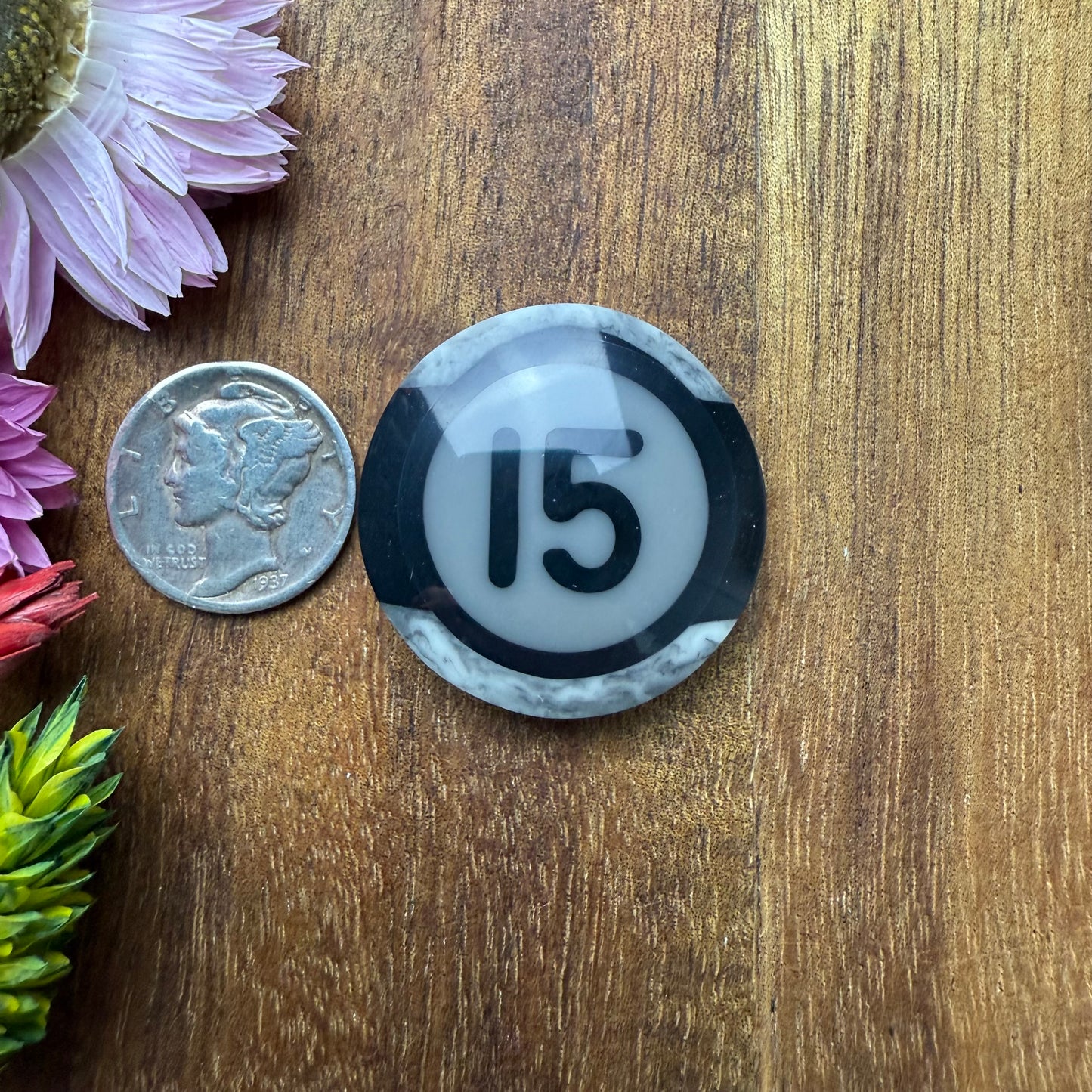 Pool Ball Cabochon - approx. 27 x 27 x 8 mm
