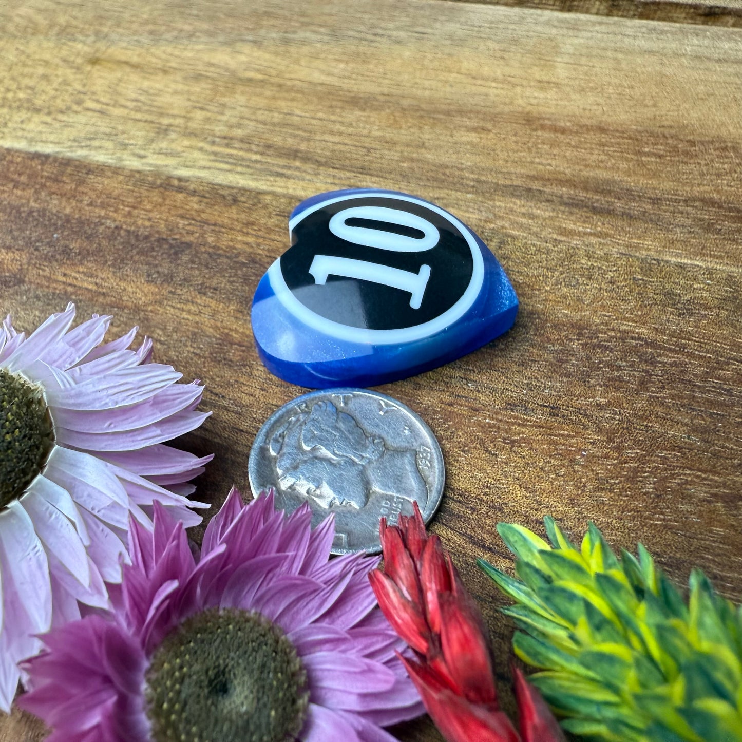 Pool Ball Cabochon - approx. 26 x 27 x 8 mm