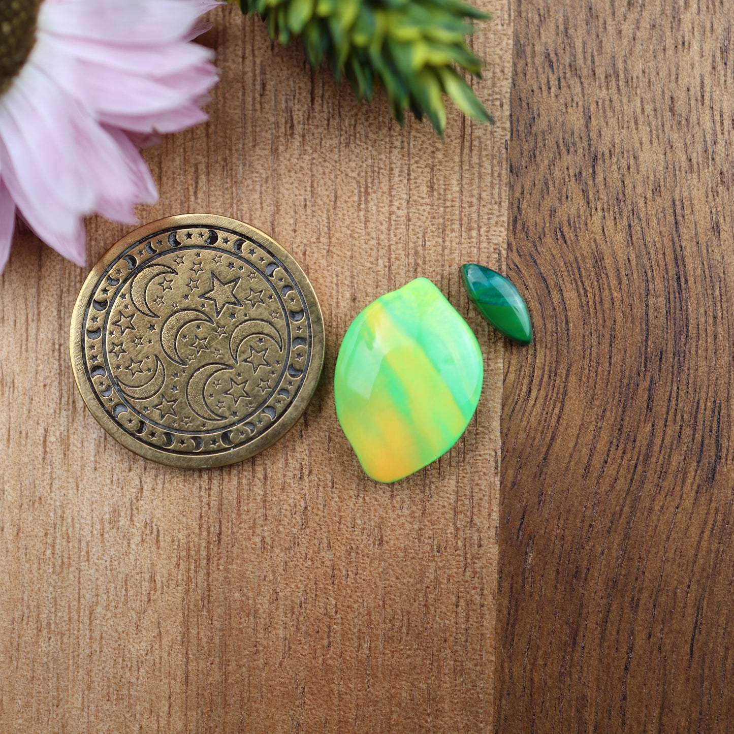 Aurora Opal Cabochon - approx. 16 x 11 x 4.2 mm