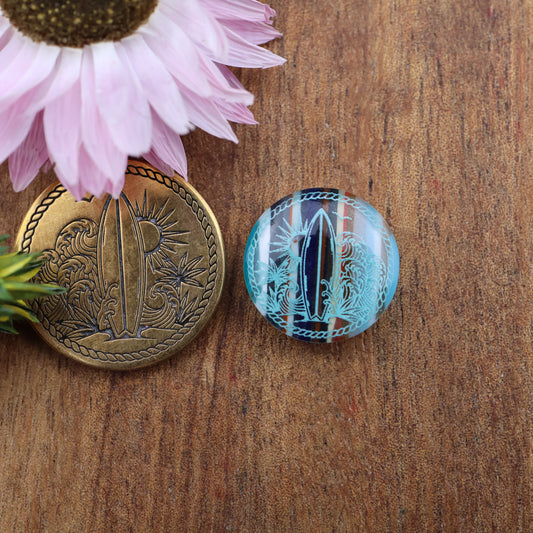 Californian Surfite & Engraved Acrylic Doublet Cabochon - approx. 14 x 14 x 5.3 mm