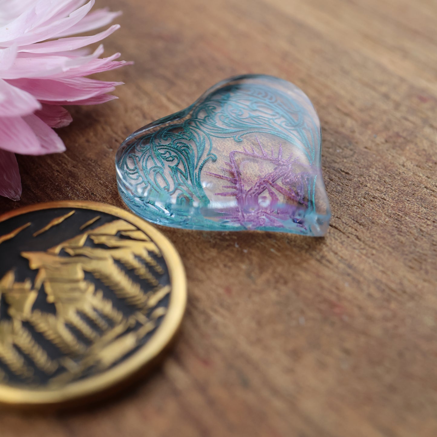 Engraved & Painted Acrylic Cabochon - approx. 20 x 19 x 4.9 mm