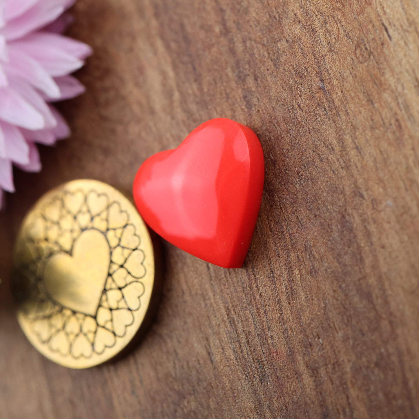 Pool Ball Core Cabochon - approx. 14 x 14 x 4.7 mm