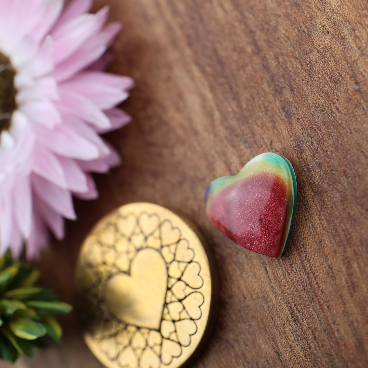 Oregon Surfite Cabochon - approx. 10 x 10 x 3 mm