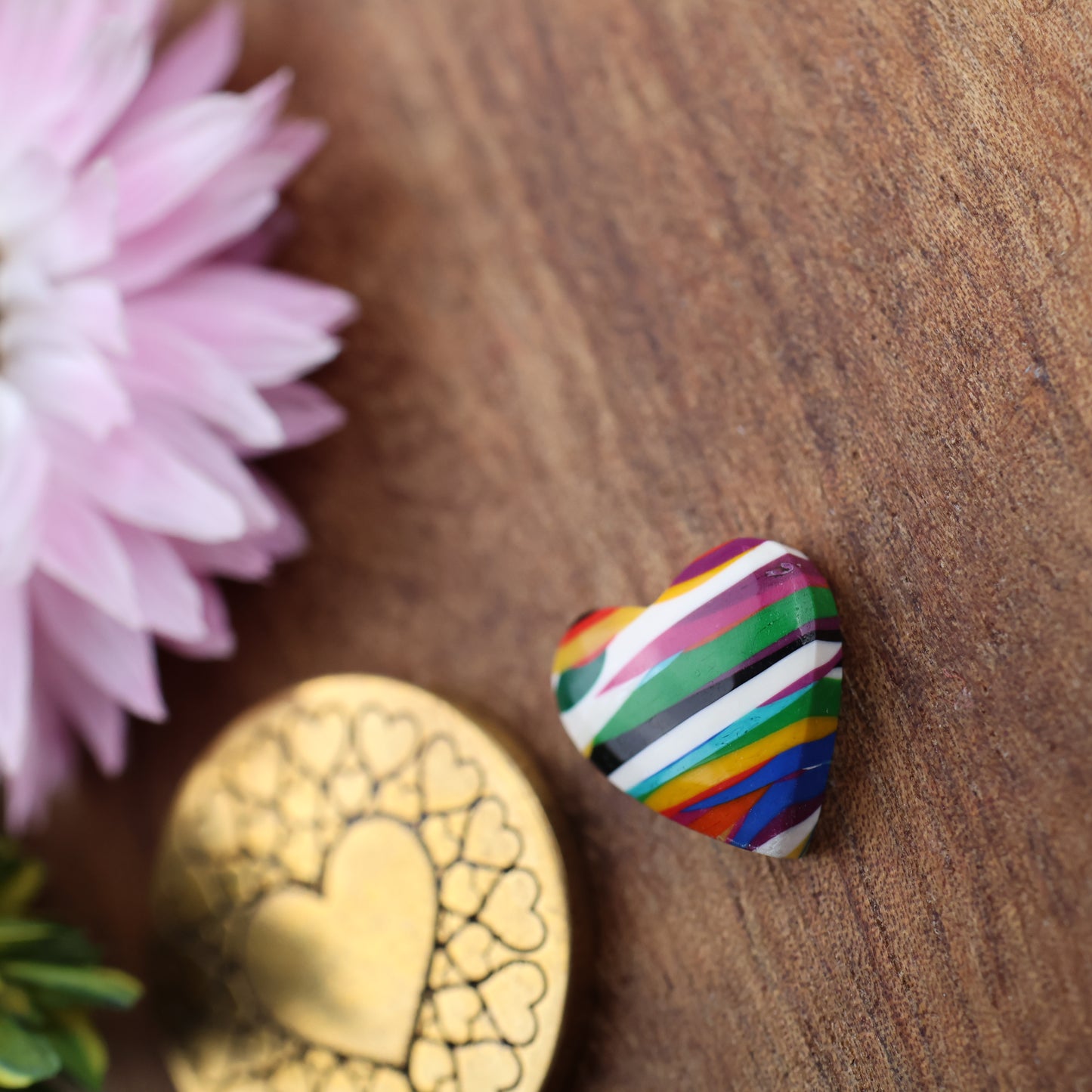 Oregon Surfite Cabochon - approx. 11 x 10 x 3.6 mm