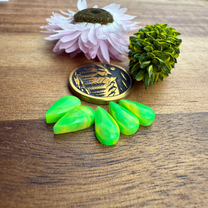 Aurora Opal Cabochon Set of 5 - approx. 10 x 5 mm