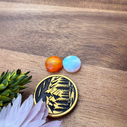 Aurora Opal Cabochon Set of 2 - approx. 9 x 9 mm