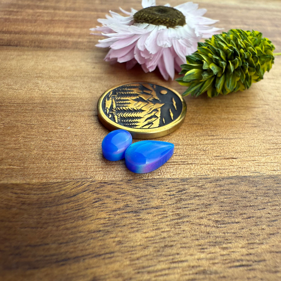 Aurora Opal Cabochon Set of 2 - Mixed Size
