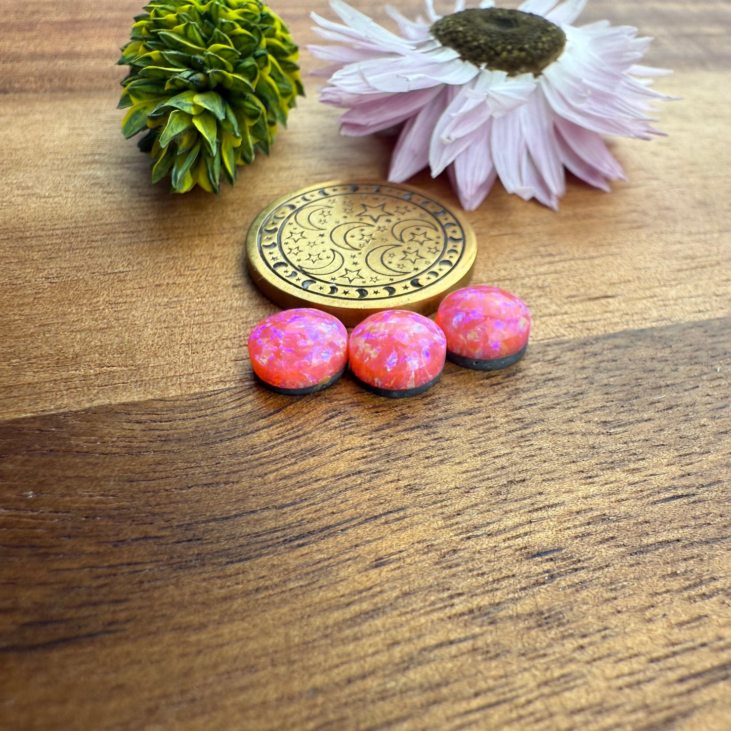 Bello Opal Cabochon Set of 3 - approx. 7 x 7 mm